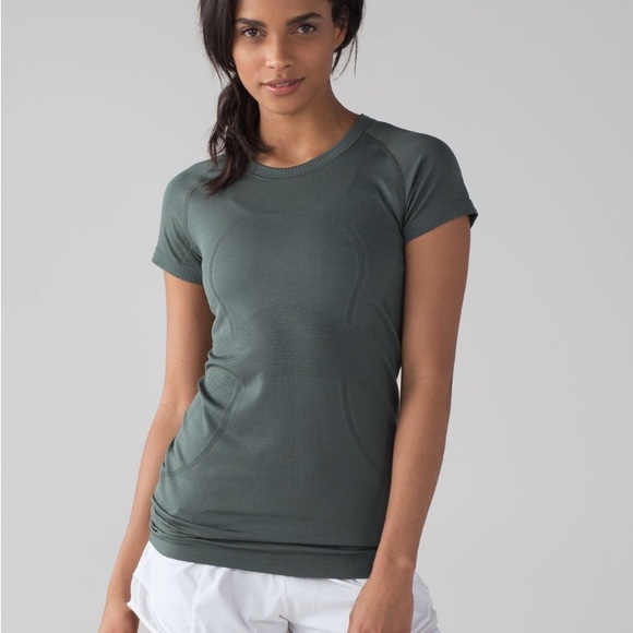 Lululemon Swiftly Tech Short Sleeve Crew Dark Forest / Dark Forest - Picture 2 of 9